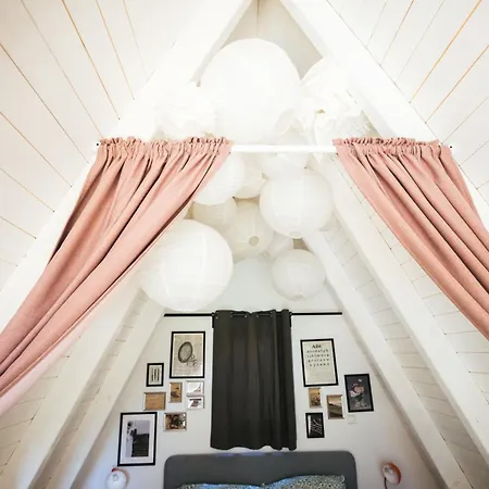 Zlatair Black Boutique شاليه Nova Varoš